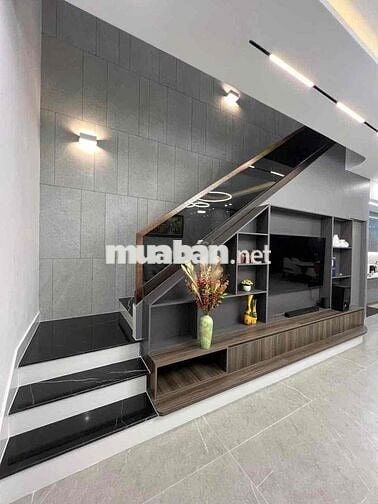 CHỦ CẦN BÁN GẤP ĐỂ TRẢ NỢ , NHÀ NGAY CHỢ BỜ NGỰA - 790 TRIỆU - SHR
