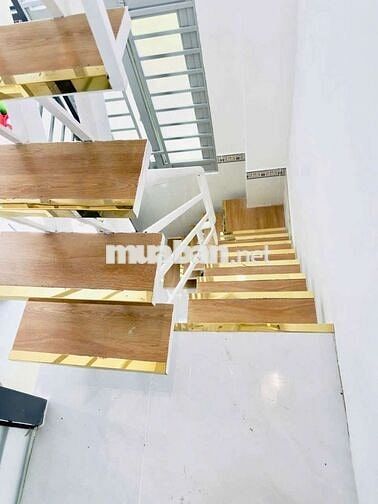 Nhà MỚI HƯNG PHÚ QUẬN 8 3 TẦNG SHR HOÀN CÔNG VÀO Ở NGAY