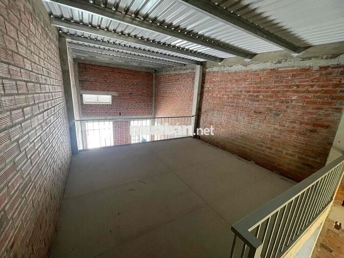 Nhà phố Phước Đông, 68m²- mặt tiền đường lớn, Sổ Riêng, Hoàn Công