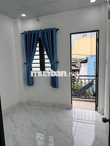 Bán nhà trong KDC đường Tân Phước. Giá chỉ 700tr/85m2. Sổ hồng riêng.