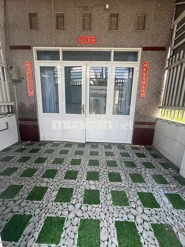 Cần tiền bán gấp căn nhà ở Đ. Tân Hiệp 18, Hóc Môn 100m2 SHR giá 946tr