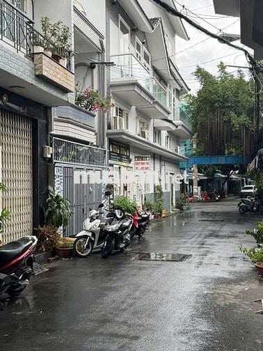 NHÀ 4,5*15M 1LẦU 2PN 2WC GIÁ 11TR