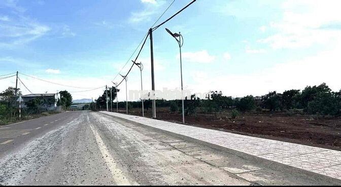 Ngộp tiền ngân hàng cần bán lỗ gấp lại lô 160m2 thổ cư giá 499tr