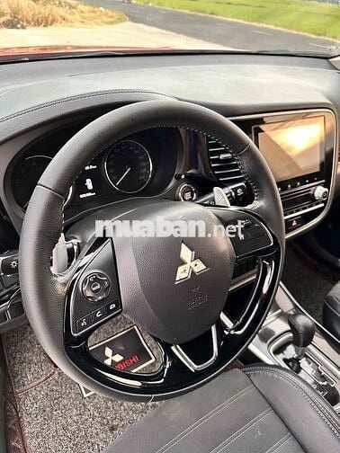 Mitsubishi Outlander 2022 2.0 CVT - 78000 km