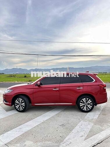 Mitsubishi Outlander 2022 2.0 CVT - 78000 km