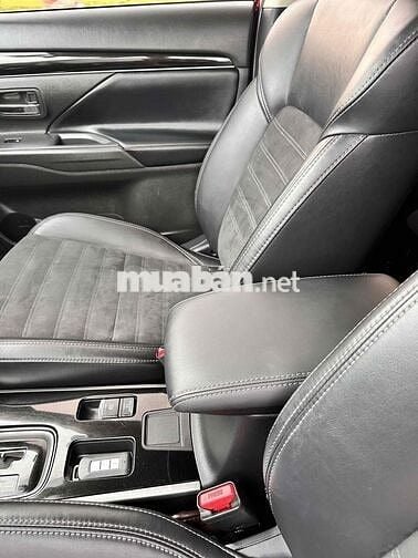 Mitsubishi Outlander 2022 2.0 CVT - 78000 km