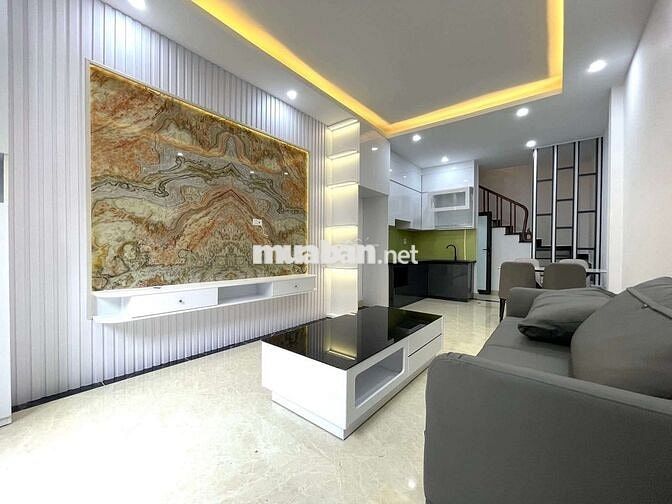 BÁN NHÀ KIM GIANG, XÂY MỚI 5 TẦNG, NGÕ THOÁNG, GẦN Ô TÔ, NỘI THẤT ĐẸP