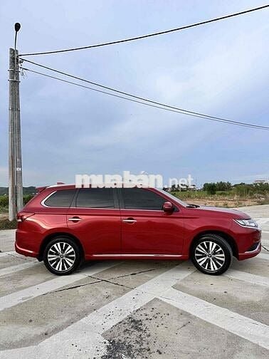 Mitsubishi Outlander 2022 2.0 CVT - 78000 km