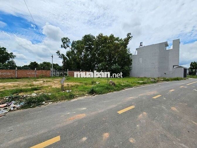 Đất đẹp 135m ngang 6m mặt tiền Tân Hiệp gần chợ Phú An Tân Bình Dĩ An