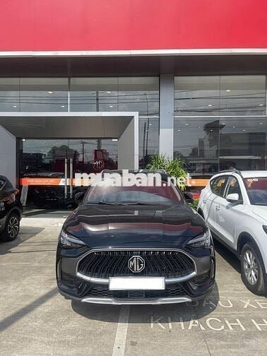 MG HS DEL 2023  - 16000 km