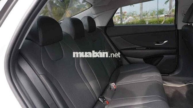 Hyundai Elantra 2024 1.6 AT Đặc biệt - 6800 km