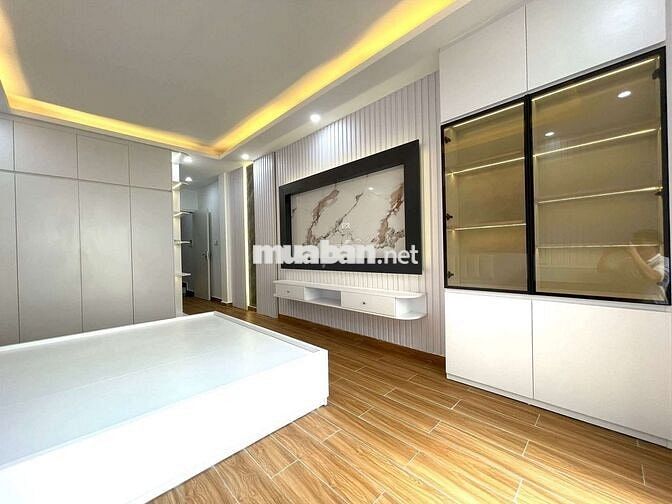 BÁN NHÀ KIM GIANG, XÂY MỚI 5 TẦNG, NGÕ THOÁNG, GẦN Ô TÔ, NỘI THẤT ĐẸP