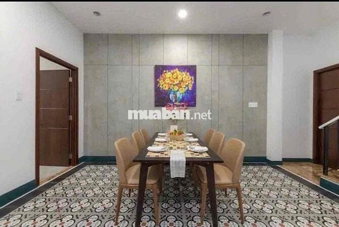 Bán nhà 3 tầng mặt tiền đường Trần Nguyên Hãn, ngay Chợ Xóm Mới,
