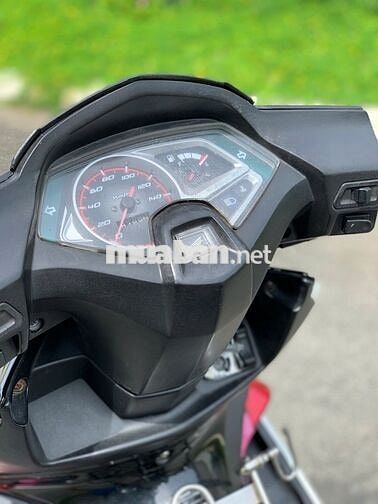 Air Blade 110 fi up thái đời 2011, xe đẹp sạch sẽ.