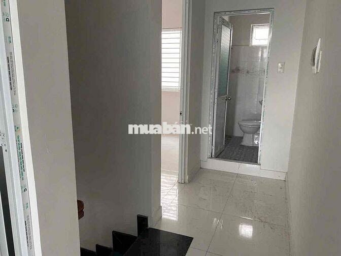 Cho thuê nhà trệt lầu 120m2 3phòng KDC Hoàng Quân Cái Răng