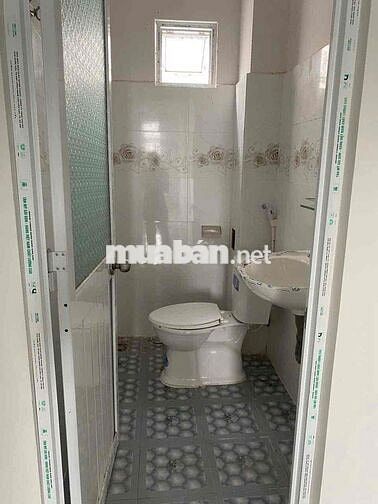 Cho thuê nhà trệt lầu 120m2 3phòng KDC Hoàng Quân Cái Răng