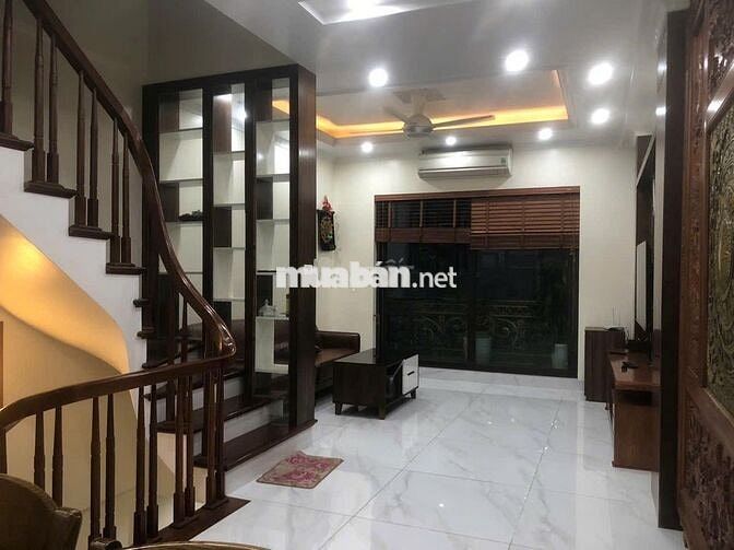 CẦN BÁN NHÀ NGUYỄN KHANG CẦU GIẤY-42M-5 TẦNG-Ô TÔ-MT 4,1M-GIÁ ĐẦU TƯ