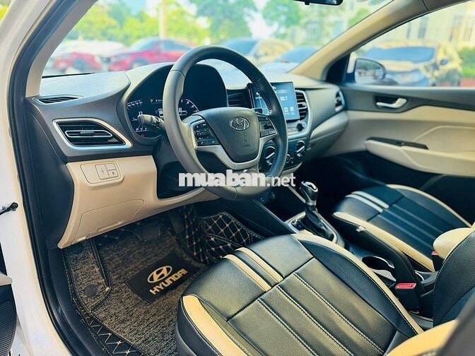 Hyundai Accent At 2022