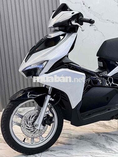 Ab 125 2017 bst 9chủ may zin nợ xấu trả 50% ạ