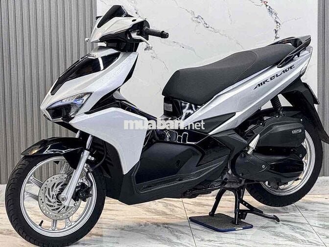 Ab 125 2017 bst 9chủ may zin nợ xấu trả 50% ạ