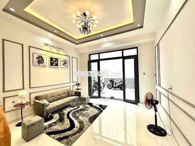 SIÊU PHẨM 4 TẦNG - MỚI TINH TẶNG ĐẦY ĐỦ NỘI THẤT - Ô TÔ ĐỖ CỬA - 4 PN