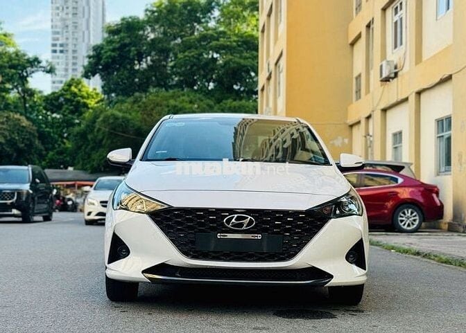 Hyundai Accent At 2022