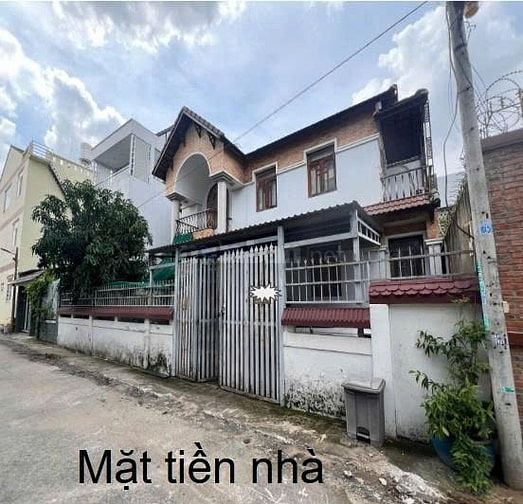 Biệt thự HXT ngay bến đò mát mẻ, sân đậu oto. Sẵn 4pn 5wc, có máy lạnh