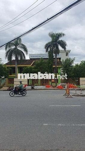 Bán Nhà Sẵn HĐ , Đang Cho Thuê Dài Hạn
