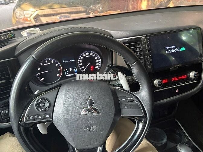 Mitsubishi Outlander 2020 2.0 CVT - 70000 km
