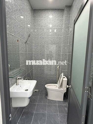 Bán Nhà Cấp 4 Mặt Tiền 5x19m Gần Chợ Bình Chánh Giá 1Tỷ180