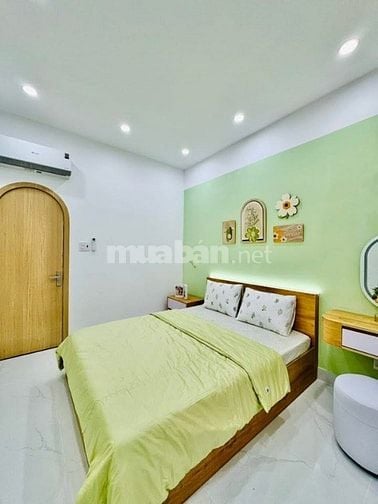 Nhà 1 lầu tuyệt đẹp Cao cấp hẻm xe hơi 1 trục cách MT Quang Trung 40