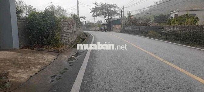 Bán mảnh đất đường 326 Thượng Yên Công, Uông Bí, Quảng Ninh