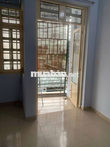 CHO THUÊ NHÀ NGUYÊN CĂN 1 LẦU. Hẻm hơn 6m