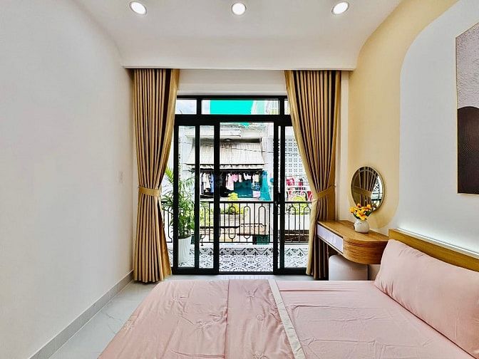 Nhà 1 lầu tuyệt đẹp Cao cấp hẻm xe hơi 1 trục cách MT Quang Trung 40