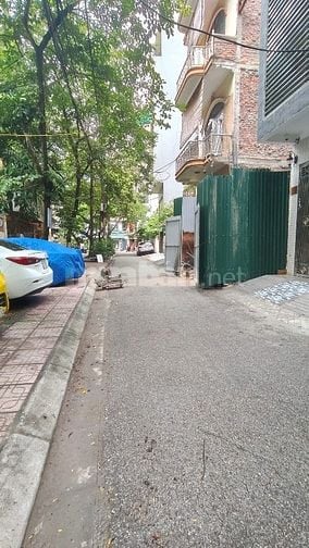 Phân lô QKTĐ Vĩnh Phúc, kiểu thiết kế Pháp cổ, vỉa hè rộng, ô tô tránh