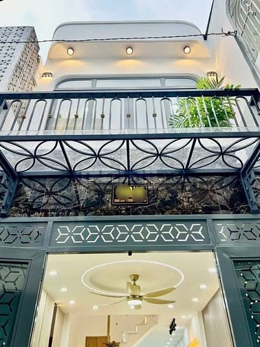 Nhà 1 lầu tuyệt đẹp Cao cấp hẻm xe hơi 1 trục cách MT Quang Trung 40