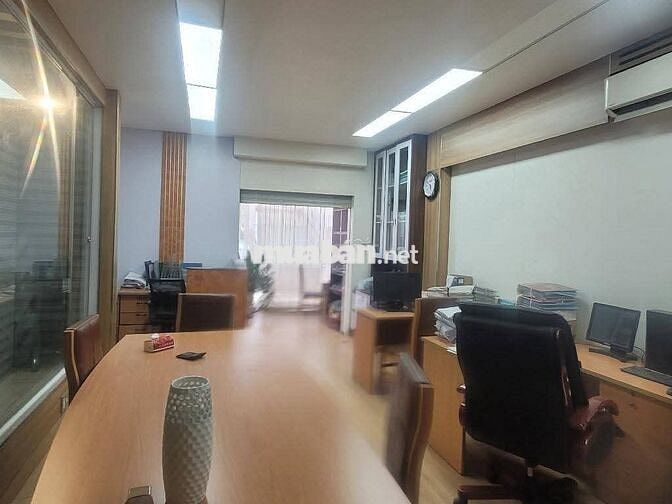 NHÀ ĐẸP 4 TẦNG CÓ THANG MÁY, HẺM XE TẢI LÊ TRỌNG TẤN, T.PHÚ CHỈ 8.5 TỶ