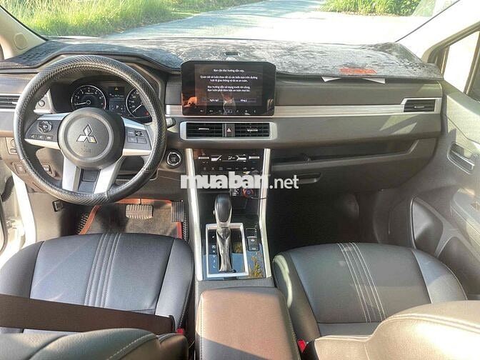 Mitsubishi Xpander 2024 Premium 1.5 AT - 19000 km