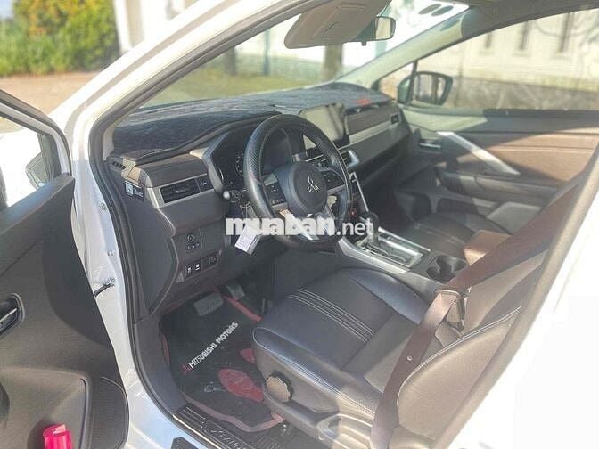 Mitsubishi Xpander 2024 Premium 1.5 AT - 19000 km
