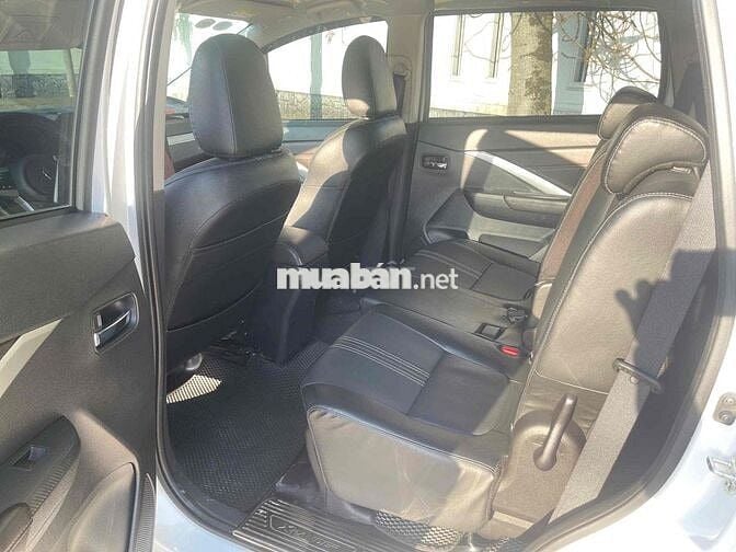 Mitsubishi Xpander 2024 Premium 1.5 AT - 19000 km