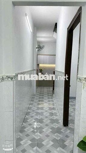 NHÀ ĐẸP BÌNH TÂN UY TÍN , hẻm ngoài 5m , trước nhà 4,5m