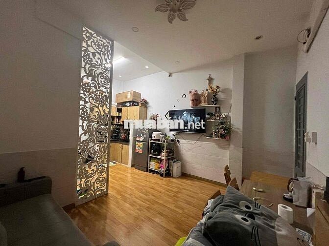 Bán nhà hẻm 1/ Nguyễn Quý Anh 30m2 1 lầu