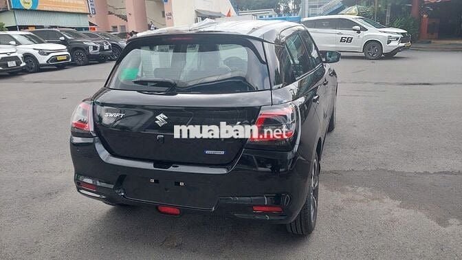 Suzuki Swift 2025 màu ĐEN giao ngay