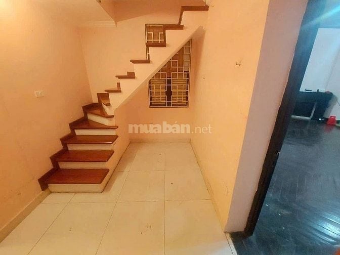 CHO THUÊ căn hộ 2pn, đủ đồ, gần Lăng Bác, Hồ Tây, giá 12.5tr/tháng
