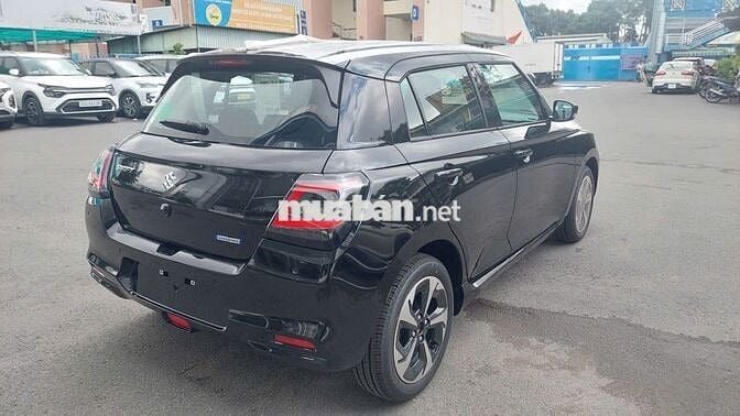 Suzuki Swift 2025 màu ĐEN giao ngay