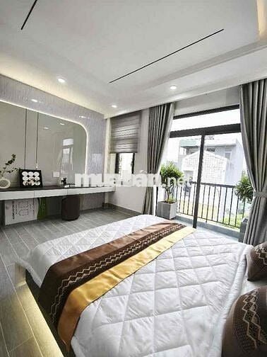Bán Nhà Quận 12 60M2 - 4 Tầng - HXH 7M - Sổ Hoàn Công - Quận 12