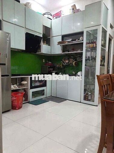 Nhà Full Nội Thất_ 3 Lầu _Sân Xe Hơi _Đường Tx22_ Giá 11 Triệu