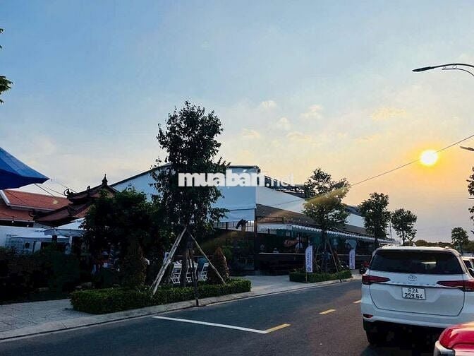 Đất nền 90m2 - 1ty890 đường Nguyễn Hữu Trí có sổ riêng.