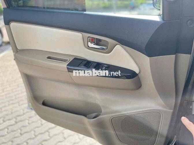 Toyota Fortuner 2015 2.5G 4x2 - bảo hành Toyota
