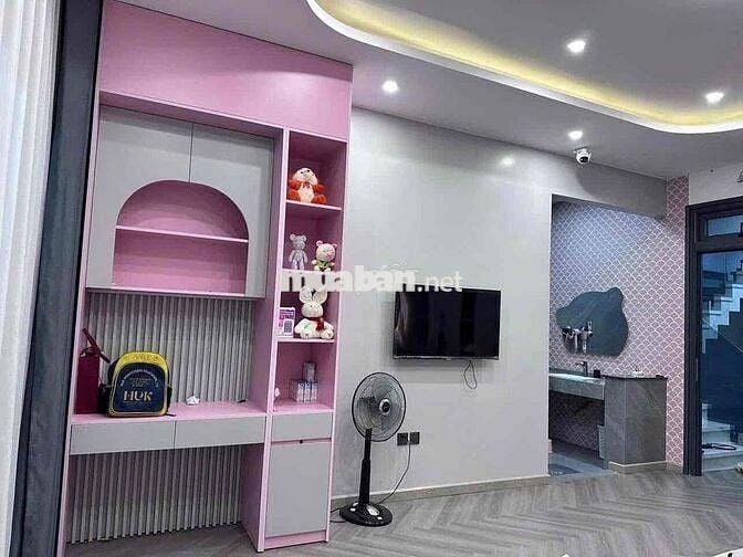 CẦN BÁN GẤP NHÀ NGAY CHỢ BÌNH CHÁNH , GIÁ 870 TRIỆU -SHR